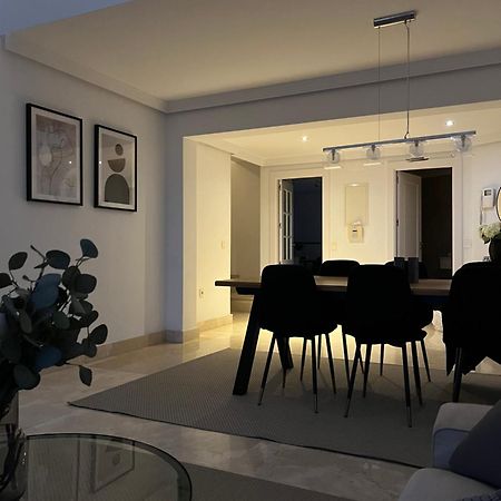 Penthouse With Sea Views In Marbella Leilighet Eksteriør bilde