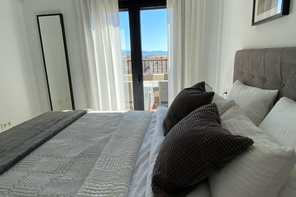 Penthouse With Sea Views In Marbella Leilighet Eksteriør bilde